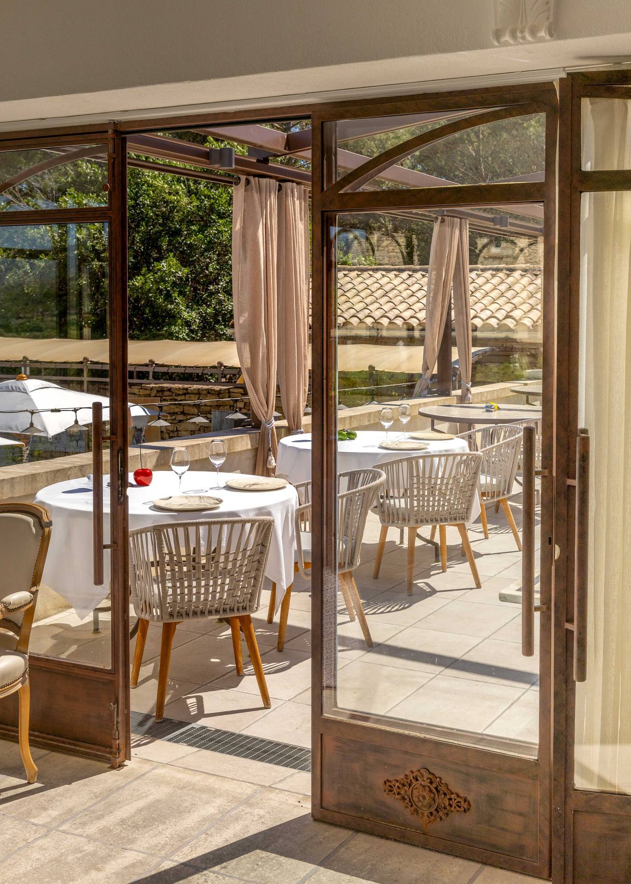 Terrasse au soleil